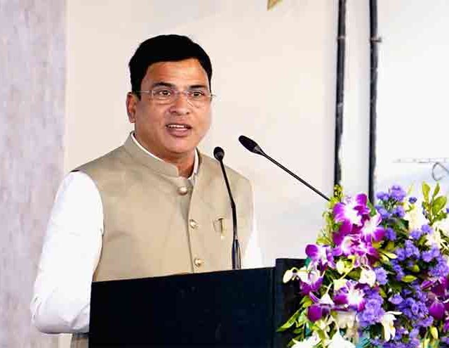 Maharashtra Government Update: अनुसूचित जाती व नवबौद्ध घटकांसाठी सौरऊर्जेचा मोठा निर्णय, घराघरांत स्वयंपूर्ण वीज, खर्चात बचत शक्य