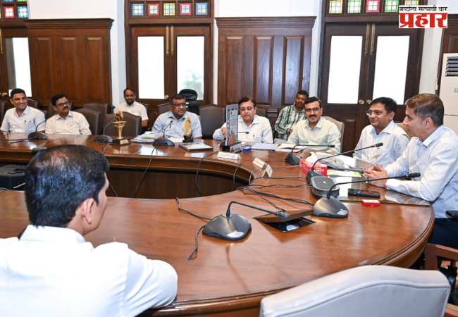 मुंबई कोस्टल रोड पूर्ण, सहा महिन्यांनी अभियंत्यांच्या पाठीवर आयुक्तांची कौतुकाची थाप