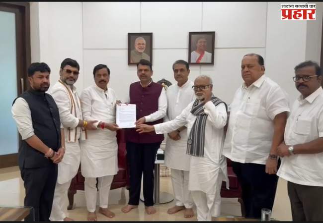 सुनेत्रा पवार यांची राष्ट्रवादीच्या गटनेतेपदी एकमताने निवड – दिलीप वळसे पाटील यांनी मांडला प्रस्ताव; छगन भुजबळ यांनी दिले अनुमोदन, ठरावावर सर्व ४८ आमदारांची सही