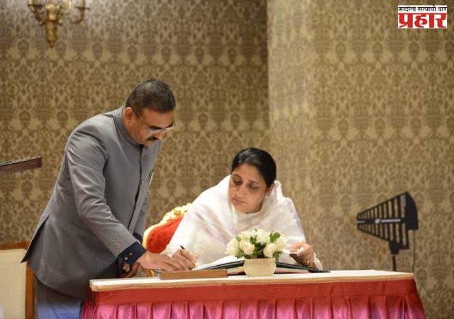 अजितपवारांचा लोकाभिमुख वारसा पुढे नेत महाराष्ट्राच्या सेवेसाठी कर्तव्य भावनेने सज्ज... - उपमुख्यमंत्री सुनेत्रा अजित पवार