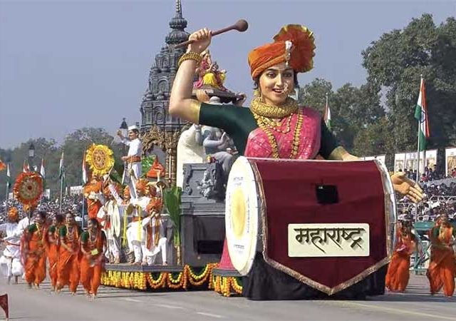 कर्तव्यपथावर 'गणपती बाप्पा मोरया'चा गजर, प्रजासत्ताक दिनी दिसले देशाचे सामर्थ्य