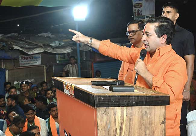 ‘मुंबईत फक्त जय श्रीराम म्हणणारेच निवडून द्यायचे’
