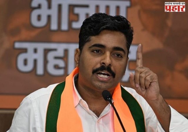 बाळासाहेब ठाकरेंनी टीका केलेल्या सोनिया गांधी राऊतांना वंदनीय झाल्या का ?