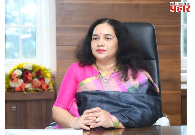 मुंबईत नेमलेल्या स्थिर निगराणी पथकातील कर्मचाऱ्यांना अतिरिक्त आयुक्त डॉ जोशी यांचे आदेश