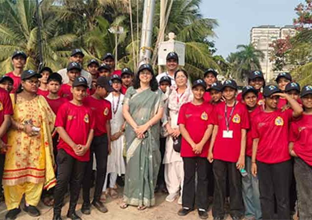 महानगरपालिकेच्‍या शालेय विद्यार्थ्यांना नौकानयन क्रीडा प्रशिक्षण