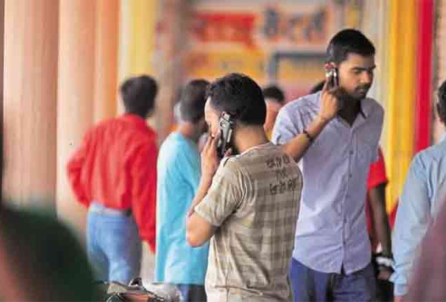 TRAI Telecom Subscribers: टेलिकॉम सबस्क्राईबरची संख्या नोव्हेंबरपर्यंत १०० कोटी पार 'ही' आहे आकडेवारी