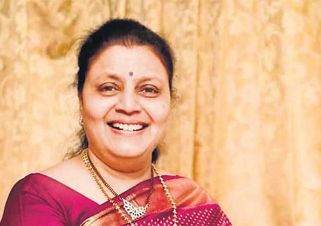 माजी महापौर आणि माजी उपमहापौरांनी गड राखले