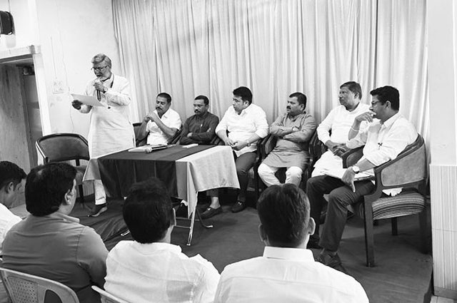 महानगरपालिकेच्या उमेदवारांसाठी नगरपालिकांतील नगरसेवक मैदानात