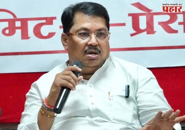 'रोहयो' मजुरांना केंद्राकडून निधी मिळत नसेल तर राज्य सरकारने द्यावा; काँग्रेस विधिमंडळ नेते विजय वडेट्टीवार यांची विधानसभेत मागणी