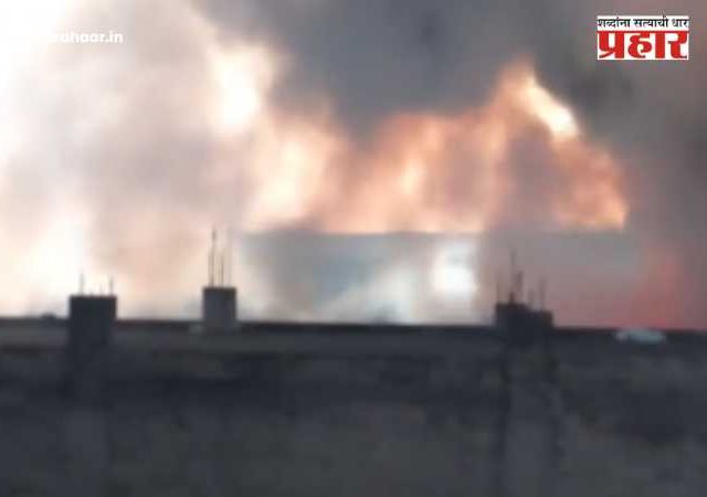 Rajasthan factory blaze : राजस्थान हादरलं! अलवारमध्ये बेकायदेशीर फटाका कारखान्याला भीषण आग; ८ कामगारांचा होरपळून मृत्यू