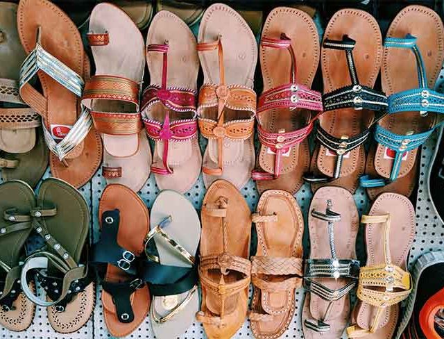 वाजपेयी कौशल्य विकास केंद्रात चामड्याच्या पादत्राणांचे प्रशिक्षण सुरू