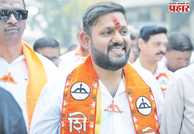 शिवसेनेच्या गटनेतेपदी अमेय घोले