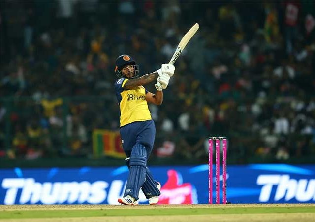ऑस्ट्रेलियाला नमवित श्रीलंकेचा सुपर ८मध्ये प्रवेश, पथुम निसांकाच्या वादळी शतकी खेळीने कांगारुंचा पराभव