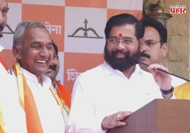 Shankar Anna Dhondge: शेतकरी नेते शंकर अण्णा धोंडगे हजारो समर्थकांसह शिवसेनेत दाखल