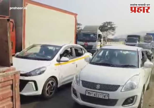 Thane Belapur Traffic Jam : कळवा-ऐरोली 'चक्काजाम'! ठाणे-बेलापूर पट्ट्यात मोठी वाहतूक कोंडी, ऑफिसला जाणाऱ्यांना बसतोय 'लेटमार्क'