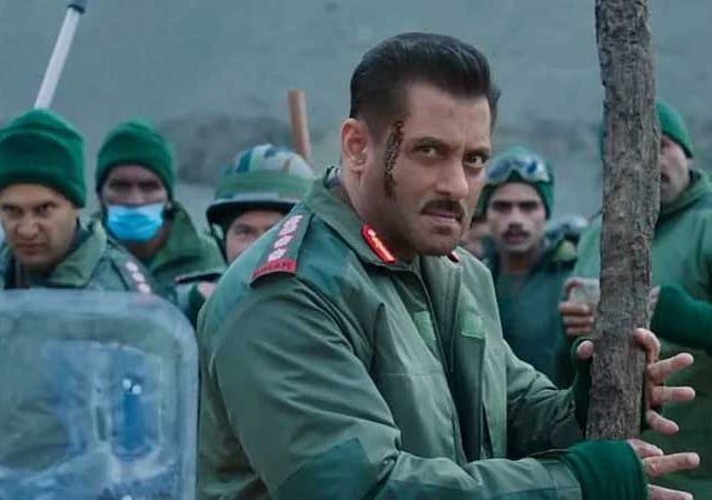 थिएटर रिलीजपूर्वी ‘बैटल ऑफ गलवान’ टीमकडून खास आदरांजली; लष्करी वीर आणि त्यांच्या कुटुंबियांना समर्पित व्हिडिओ मालिका प्रदर्शित