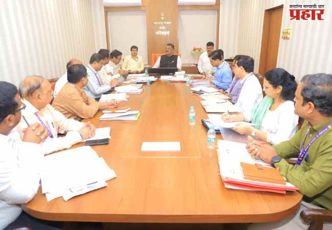 उत्पन्न वाढीसाठी एसटी बसेस फेऱ्यांचा वक्तशीरपणा वाढवा – परिवहन मंत्री प्रताप सरनाईक