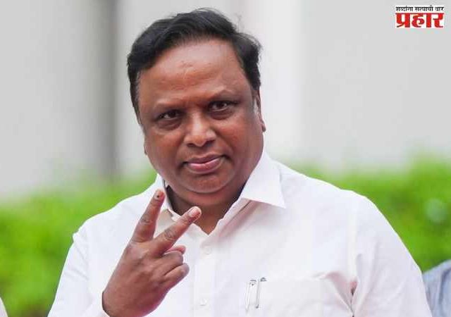 आई भवानी यांच्या हातून महाराष्ट्रासाठी, मराठी माणसासाठी काही तरी कृतीशील घडो ! आशिष शेलार यांचे वक्तव्य