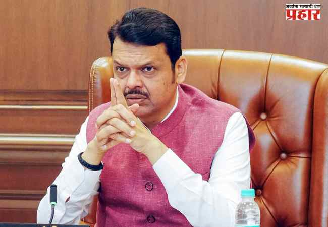 औद्योगिक वापरासाठी सरकारी जमिनी आता विनामूल्य हस्तांतरित होणार – अधिकाधिक गुंतवणूक आणण्यासाठी प्रयत्न; प्रस्ताव सादर करण्याचे मुख्यमंत्र्यांचे निर्देश