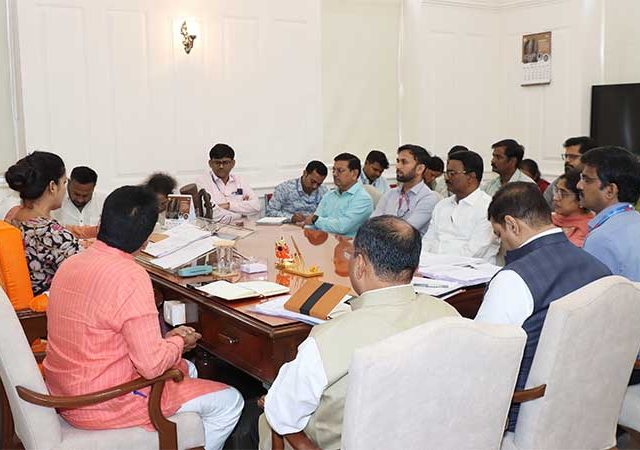 मुंबईत आता फेरीवाल्यांची झाडाझडती