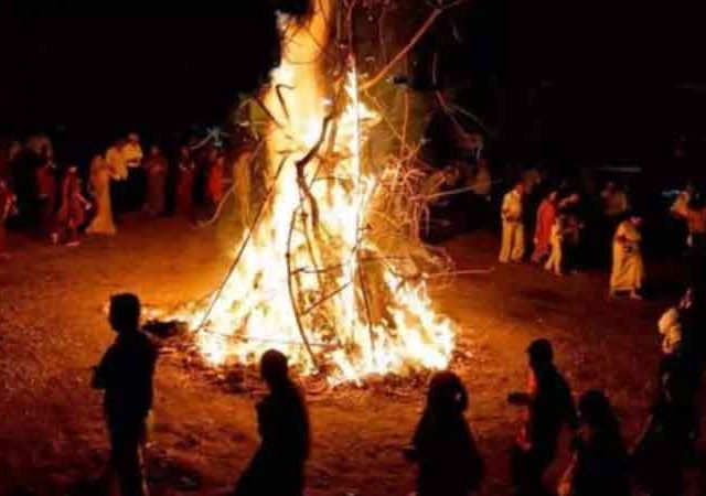 कोकणच्या लाल मातीला लागली शिमगोत्सवाची चाहूल