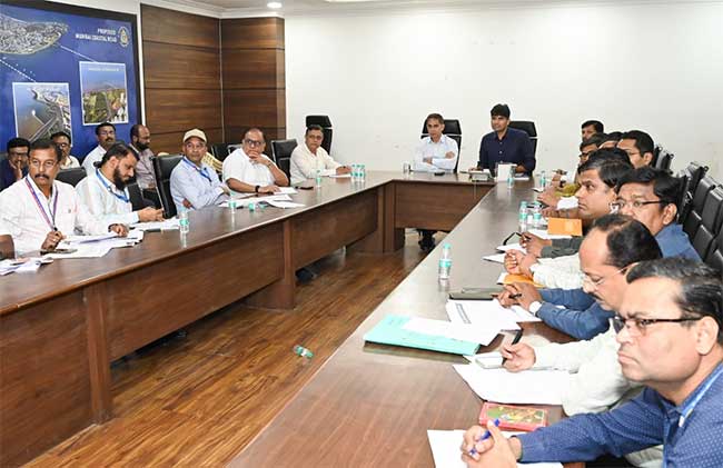 मुंबईची खड्डेमुक्तीच्या दिशेने वाटचाल, आतापर्यंत ६३ टक्के सिमेंट काँक्रिटच्या रस्त्याची कामे पूर्ण