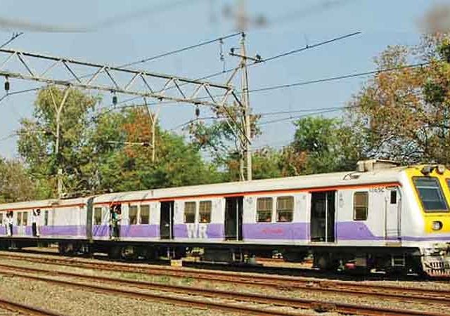 पश्चिम रेल्वेवर शनिवार-रविवारच्या मध्यरात्री 'जंबो ब्लॉक'