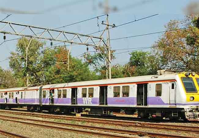 पश्चिम रेल्वेवर शनिवार-रविवारच्या मध्यरात्री ‘जंबो ब्लॉक’