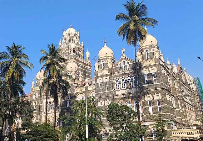 पश्चिम रेल्वेच्या होळीनिमित्त ६ विशेष गाड्या