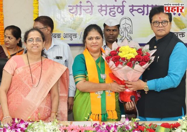 विक्रोळी,भांडुप-मुलुंडच्या एस अँड टी प्रभाग समिती अध्यक्षपदी भाजपच्या साक्षी दळवी