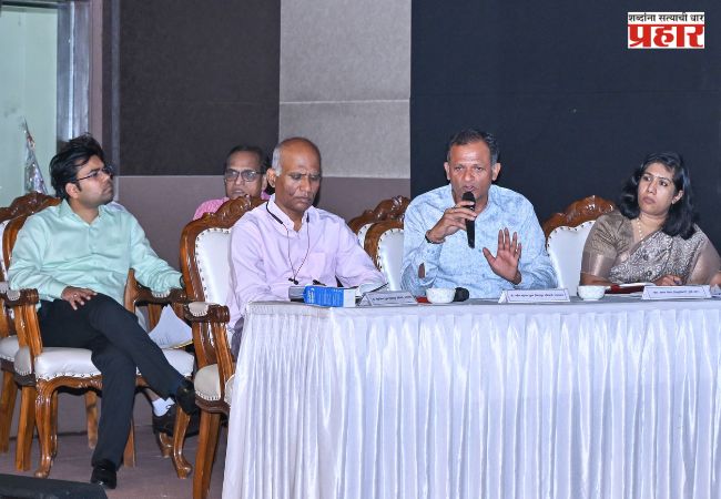 मुंबईत अत्यंत जबाबदारीने आणि प्रभावीपणे स्पेशल इंटेन्सिव्ह रिव्हिजन कार्यक्रम राबवावा; मुख्य निवडणूक अधिकारी यांच्या अधिकाऱ्यांना सूचना
