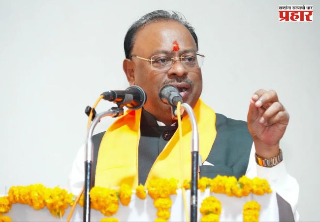 नंदूरबार,छत्रपती संभाजीनगरमधील गैरव्यवहारासाठी ‘एसआयटी स्थापन; महसूलमंत्री चंद्रशेखर बावनकुळे यांची विधान परिषदेत घोषणा