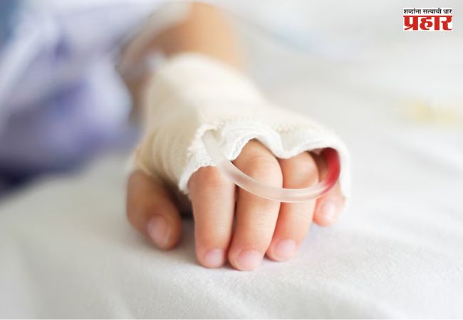 पाणी समजून प्यायलं थिनर; चार वर्षांच्या चिमुकल्याच्या तोंडापासून ते पोटापर्यंत…