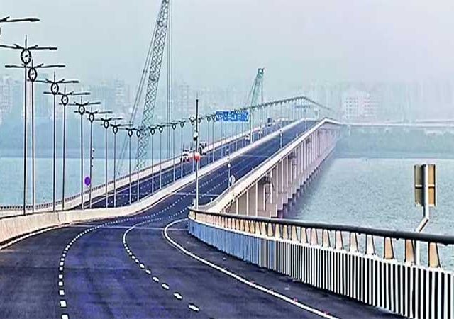 अटल सागरी सेतूवरून २६ महिन्यांत २ कोटी वाहनांचा प्रवास!