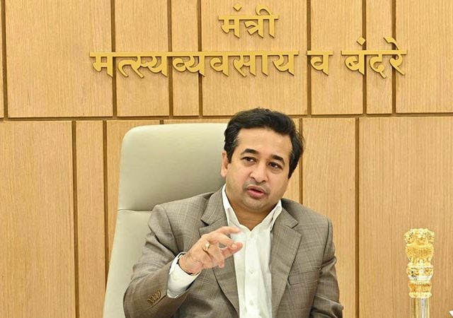 वाढत्या डिझेल दरवाढीने मच्छिमार आर्थिक अडचणीत; केंद्राकडे तातडीच्या हस्तक्षेपाची मागणी