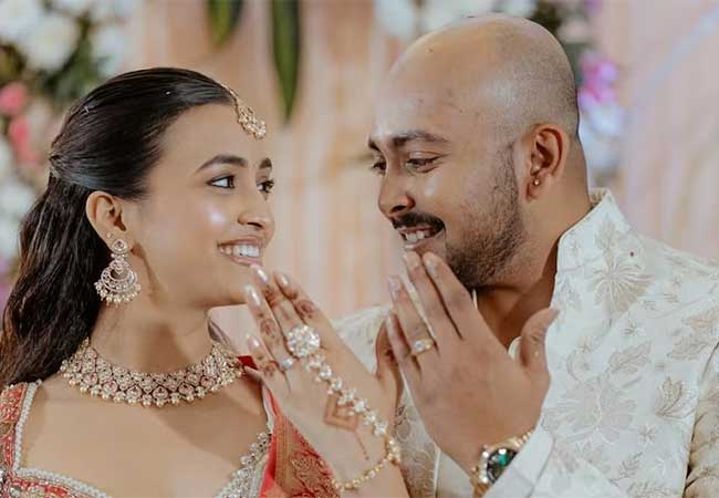 सेमी फायनलच्या दिवशी अर्जुनचं लग्न, फायनलच्या दिवशी पृथ्वीचा साखरपुडा