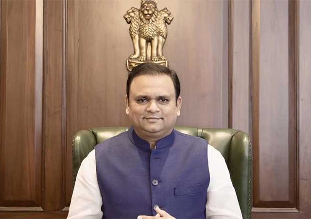 लक्षवेधींची संख्या कमी केल्याने सत्ताधारी आणि विरोधी आमदारांकडून नाराजी