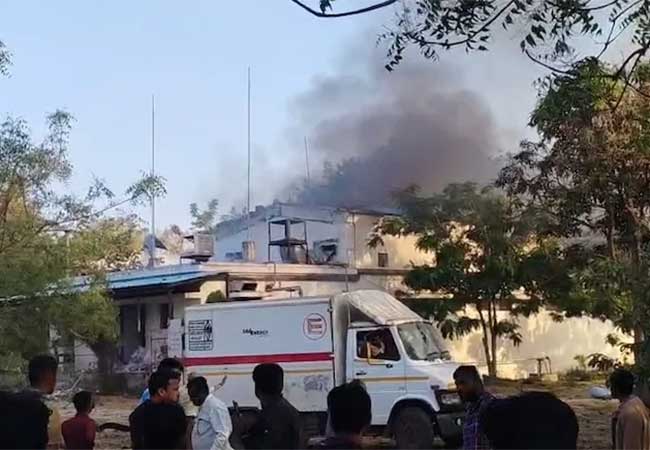 नागपूरच्या गनपावडर कारखान्यात स्फोट, १७ ठार