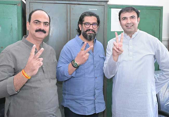 सातारा जिल्हा परिषदेवर पहिल्यांदाच भाजपचा झेंडा
