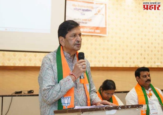 राज्यातील १०,००० पेक्षा जास्त मंजूर पदसंख्या असलेल्या शासकीय आस्थापनांच्या वर्गवारीतून कौशल्य,रोजगार,उद्योजकता व नाविन्यता विभाग व व्यवसाय शिक्षण व प्रशिक्षण संचालनालय प्रथम