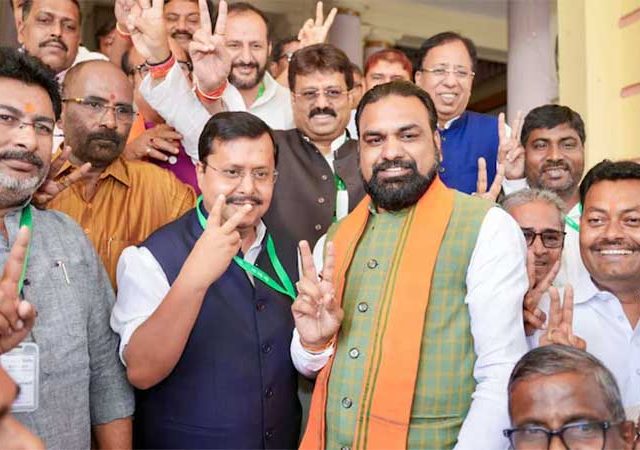 बिहारमध्ये राज्यसभेच्या निवडणुकीत एनडीएच्या पाच उमेदवारांचा दणदणीत विजय