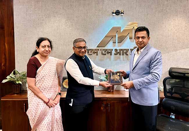 NSE पाठोपाठ BSE आता BKC मध्ये येणार