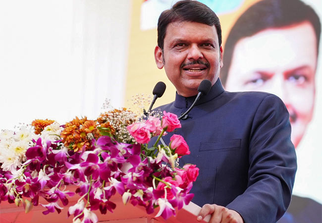 Devendra Fadnavis : ५ लाख मुंबईकर घेणार व्यसनमुक्तीची शपथ