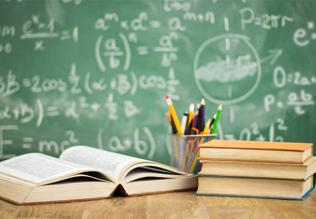 Education : १ जुलैपासून इयत्ता ९ वी आणि १० वीसाठी तीन भाषा अनिवार्य, CBSE चा निर्णय