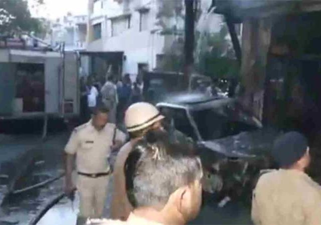 धक्कादायक घटना, EV ने घेतला सात जणांचा बळी