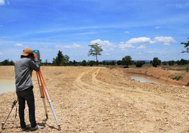 जमीन मोजणी होणार आता सुपरफास्ट, प्रत्येक जिल्ह्यात खाजगी भूमापकांची नियुक्ती