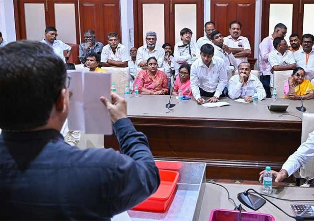 नगर पथ विक्रेता समिती' निवडणुकीच्या मतमोजणी सुरुवात