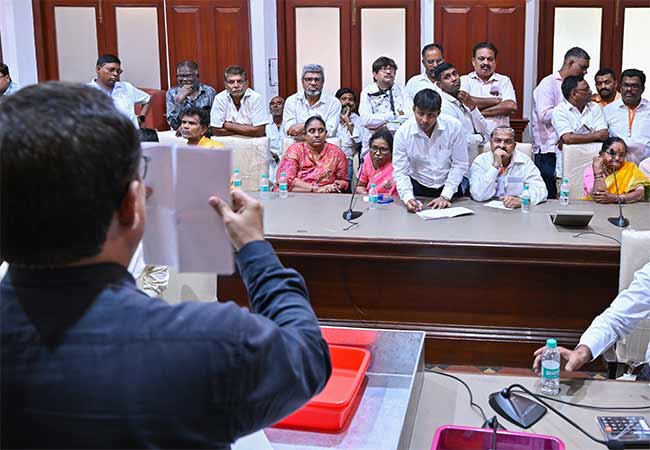 नगर पथ विक्रेता समिती’ निवडणुकीच्या मतमोजणी सुरुवात