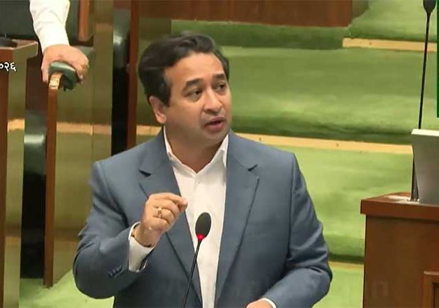 पुरावे द्या, गैरकारभार करणाऱ्या मासेमारी संस्थांवर कारवाई करू