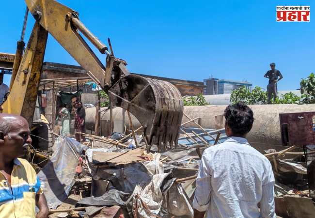 BMC News : वांद्रे ते सांताक्रझ पूर्व परिसरात कारवाईचा धडाका, वांद्र्यातील जलवाहिनींचा विळखा सोडवला